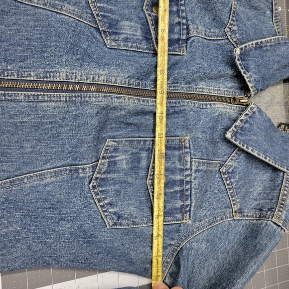 Arizona Jeans Blue Jean Jacket with Zipper Closure Size Small - Picture 8 of 10